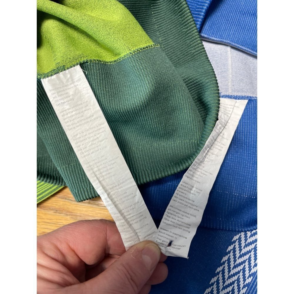 Fabletics High Waist Seamless Lot of 2 Pairs Ribbed Knit Leggings Size Small - Picture 8 of 9